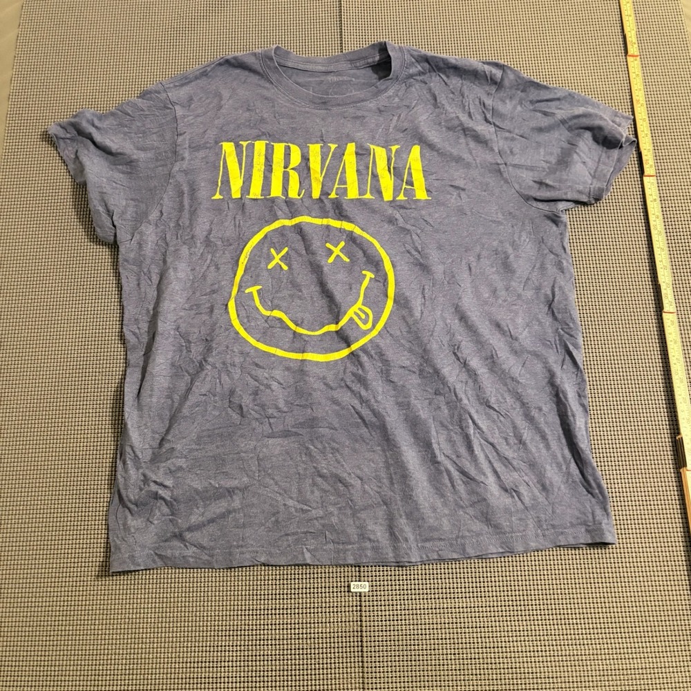 Nirvana Smiley Face Graphic T-Shirt Blue Heather Short Sleeve Size Estimated XL